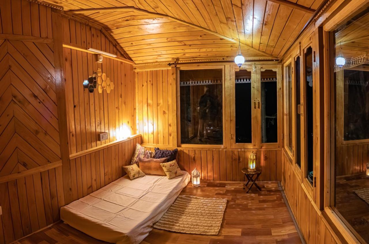 Freebird Nest Jibhi Hotel Esterno foto