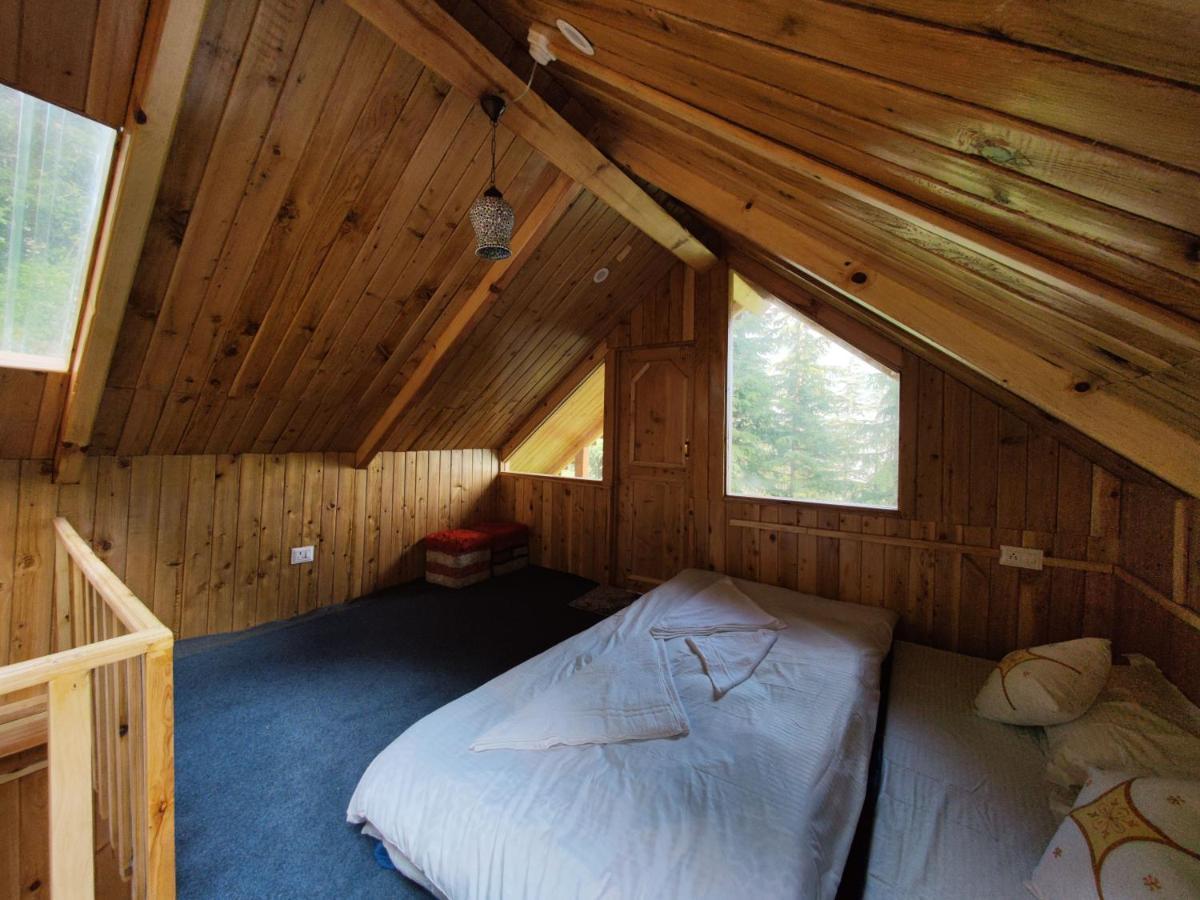Freebird Nest Jibhi Hotel Esterno foto