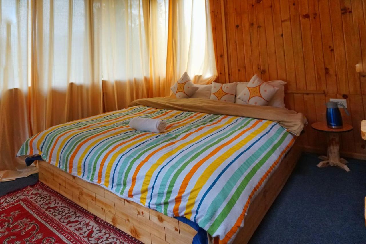 Freebird Nest Jibhi Hotel Esterno foto